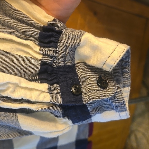 062 J. Crew Navy and White Hilo Long Sleeved Flannel Striped Shirt - Picture 6 of 9